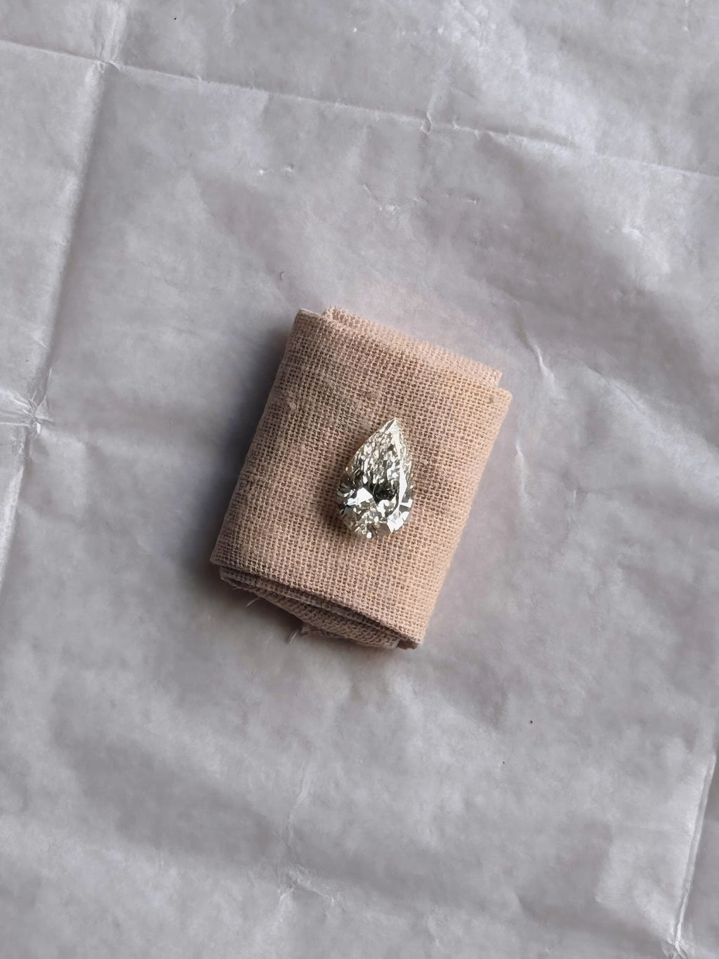 Prima Pear Loose Stone
