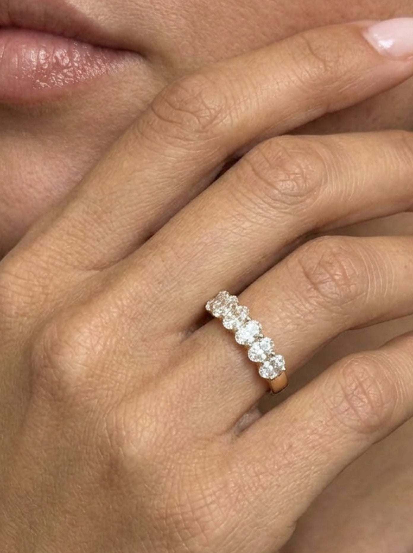 Oval Band