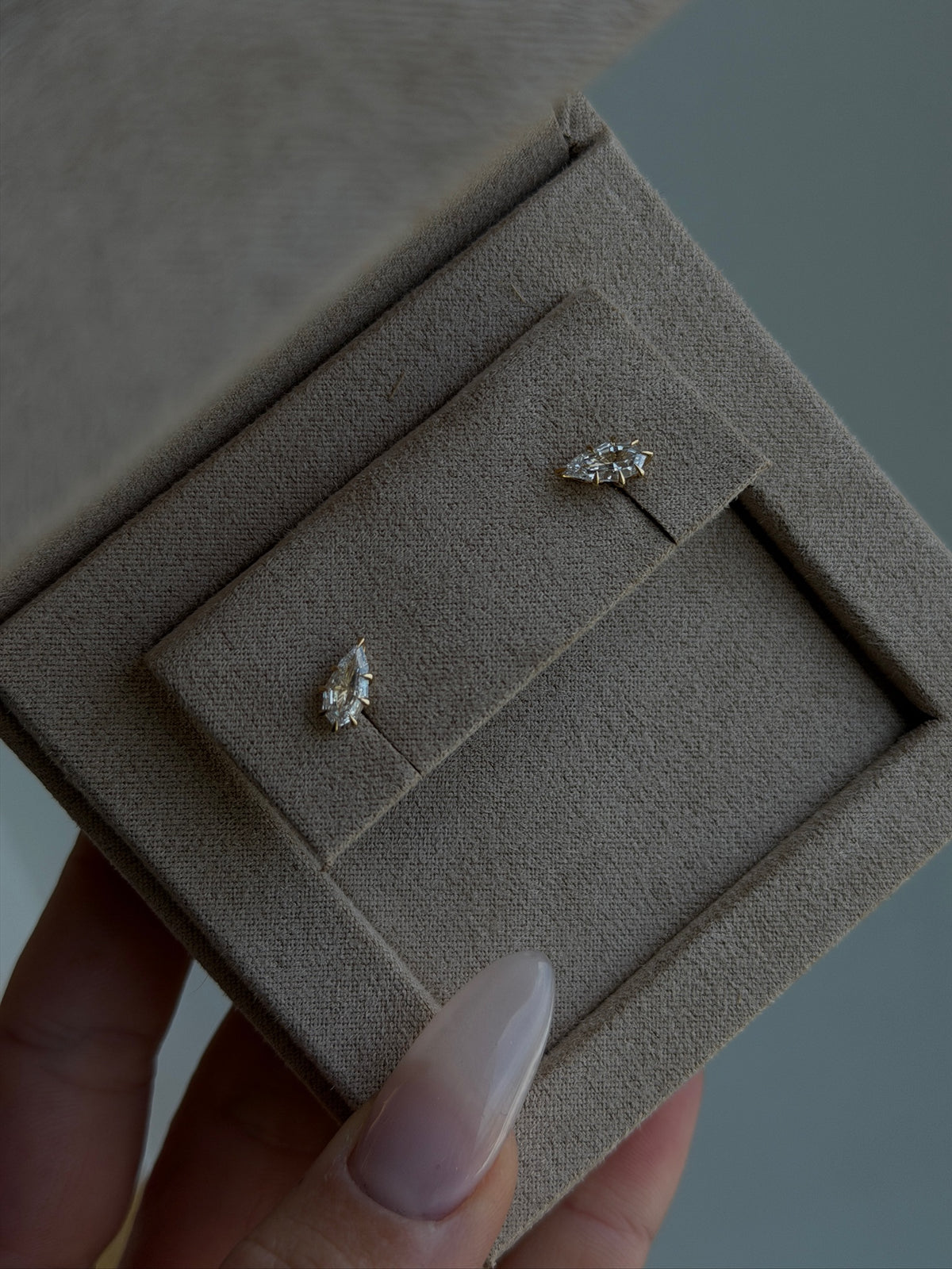 LOT 07 — PEAR STEP-CUT EARRINGS