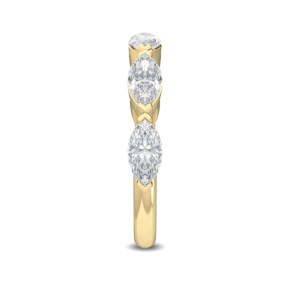 Verona Band - yellow gold - side/angle view