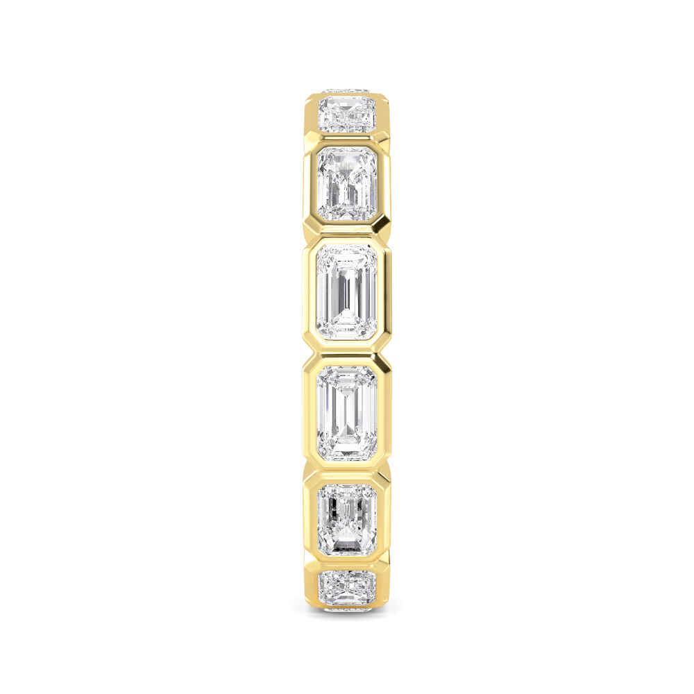 Capri Emerald Band - yellow gold - side/angle view