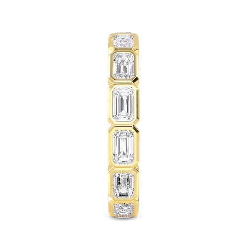 Capri Emerald Band - yellow gold - side/angle view