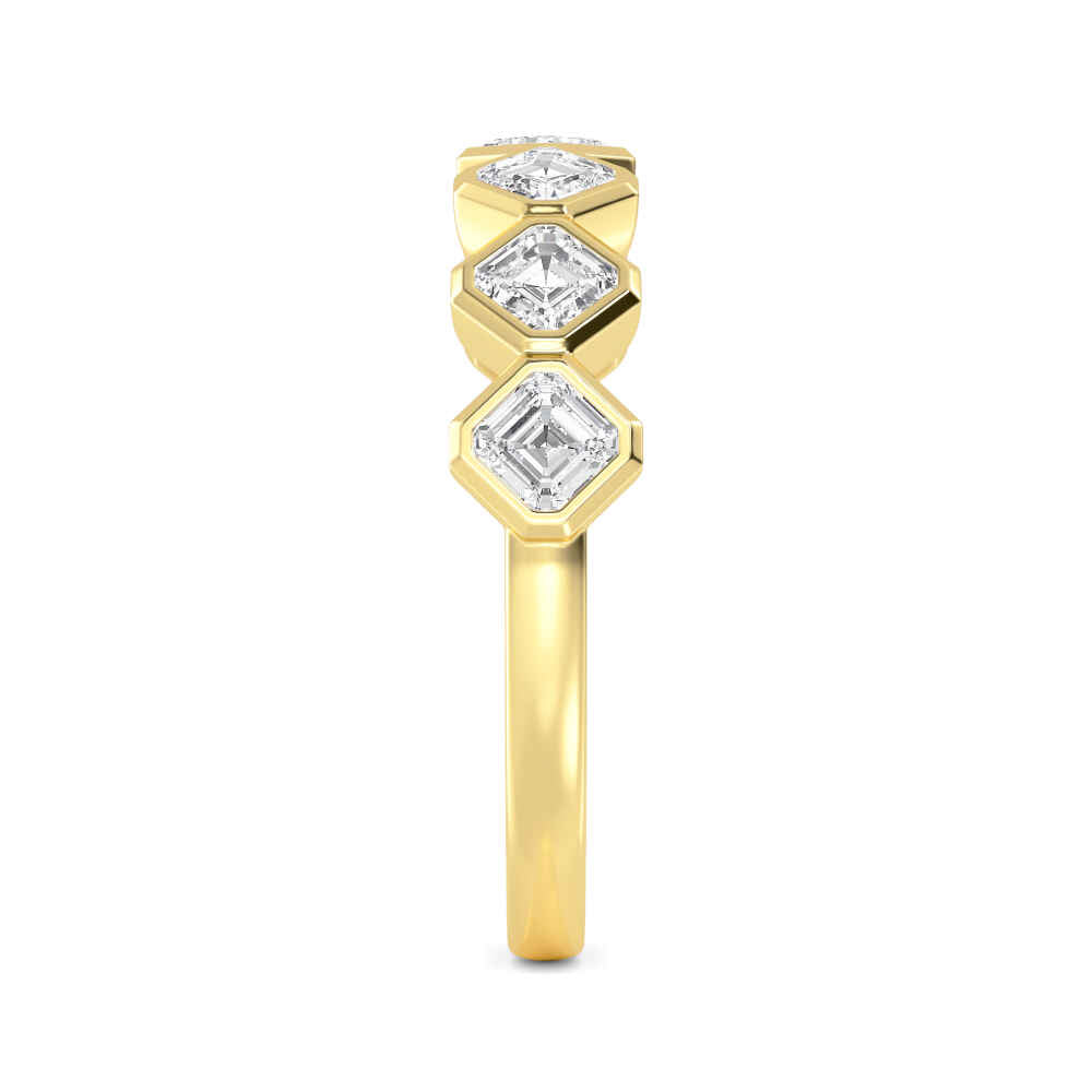 Lucia Asscher Ring - yellow gold - side/angle view
